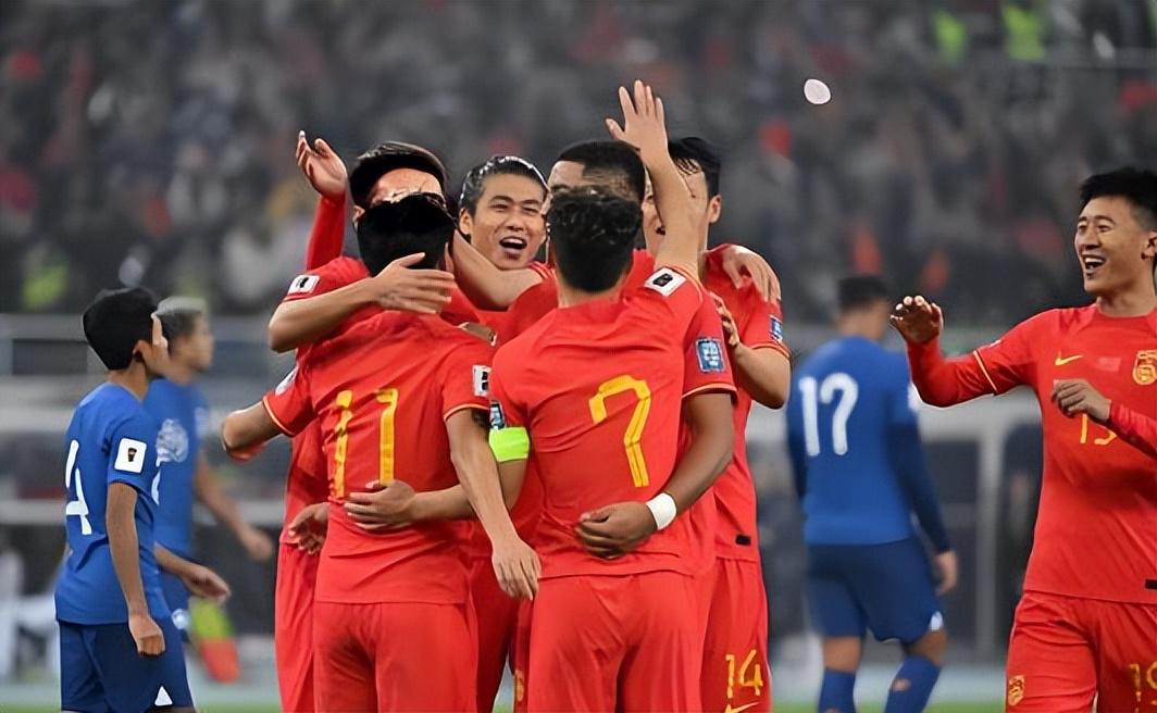 湖人老鹰重启谈判！库明加进紫金军概率飙升至62%：本人也想去洛城