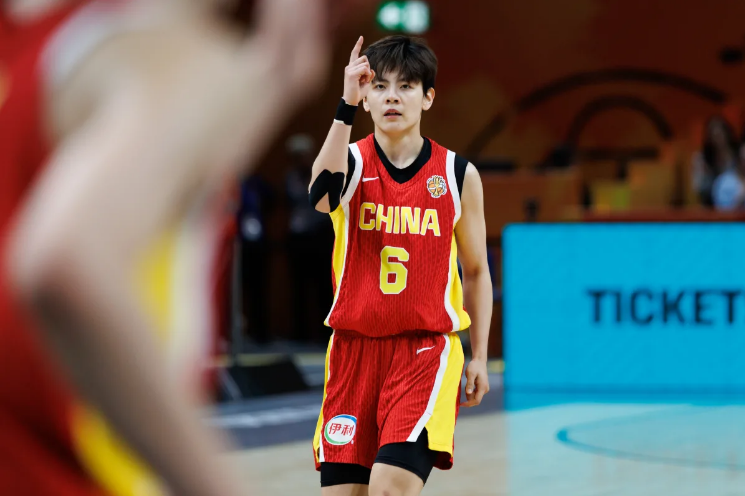 结束203天休整期!东契奇明日返回洛杉矶:目前体重与上赛季持平
