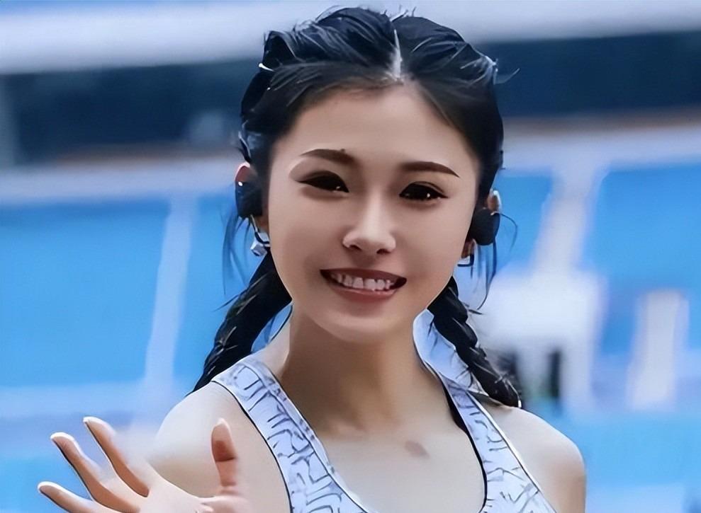 费兰·托雷斯表现平庸遭炮轰，西班牙锋线乏力引发球迷强烈不满